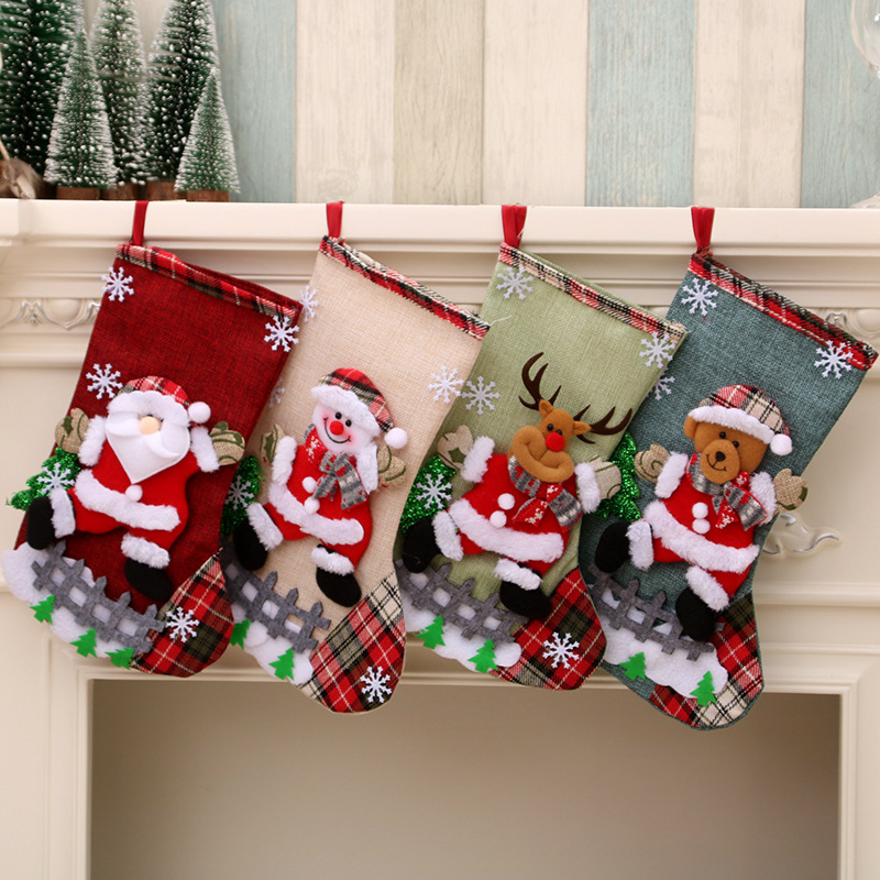 Большие рождественские чулки 3 – обзор и цена Christmas Stocking Hanging
